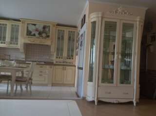 Апартаменты Семейные апартаменты с 3 спальными комнатами. Одесса Апартаменты-3